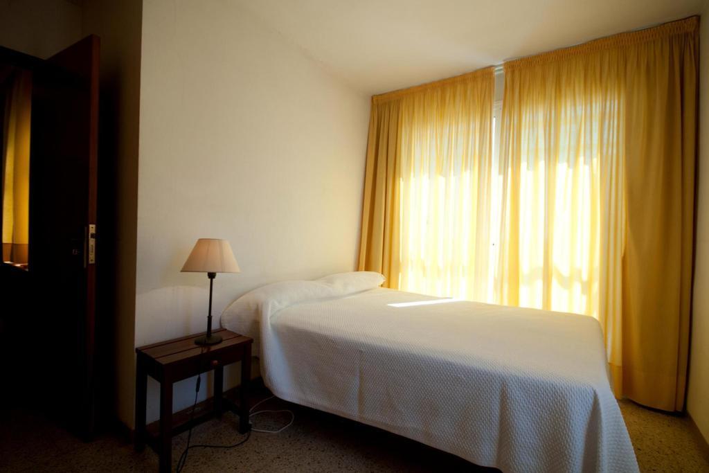 Apartamentos Siglo XXI - Marabu Sant Feliu de Guixols Room photo